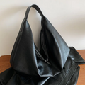 Bolsa Hobo Grande Preto Garbo Karina - Garboza