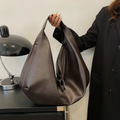 Bolsa Hobo Grande Marrom Garbo Karina - Garboza