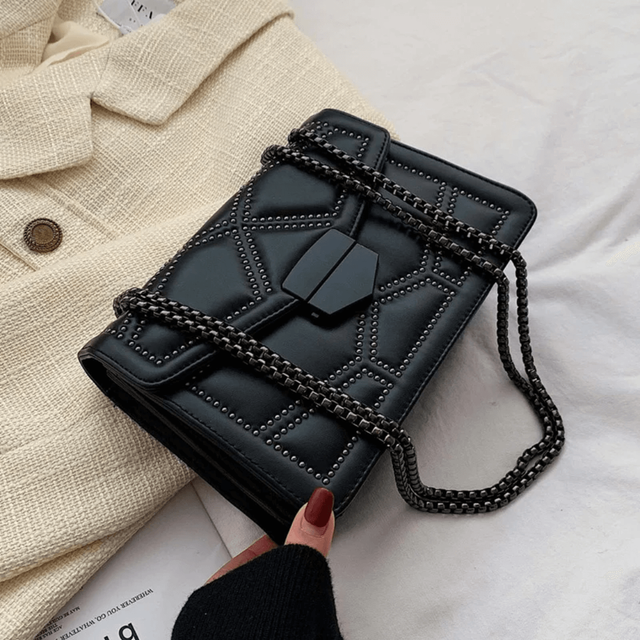 Bolsa Tiracolo Pequena Preta Garbo Jordana - Garboza