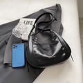 Bolsa Hobo Média Preto Garbo Gabriela - Garboza