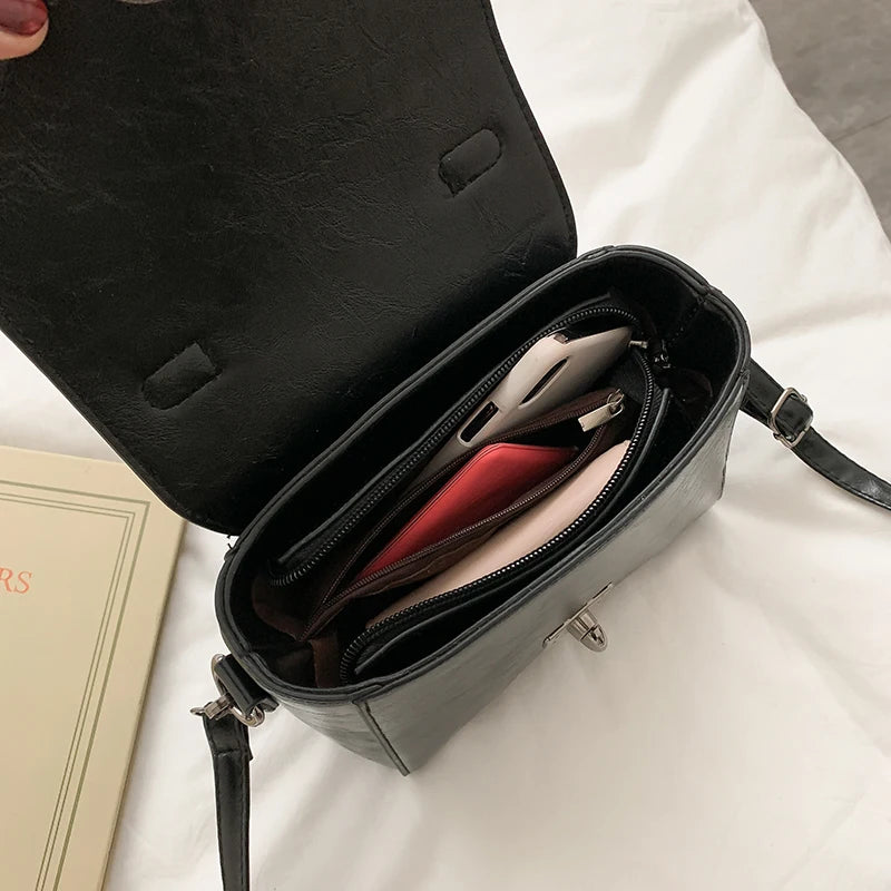 Bolsa Transversal Pequena - Garbo Clarissa