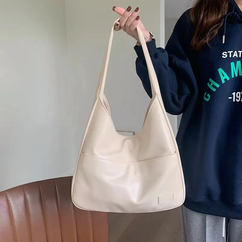Bolsa Hobo Grande Branca Garbo Giulia - Garboza
