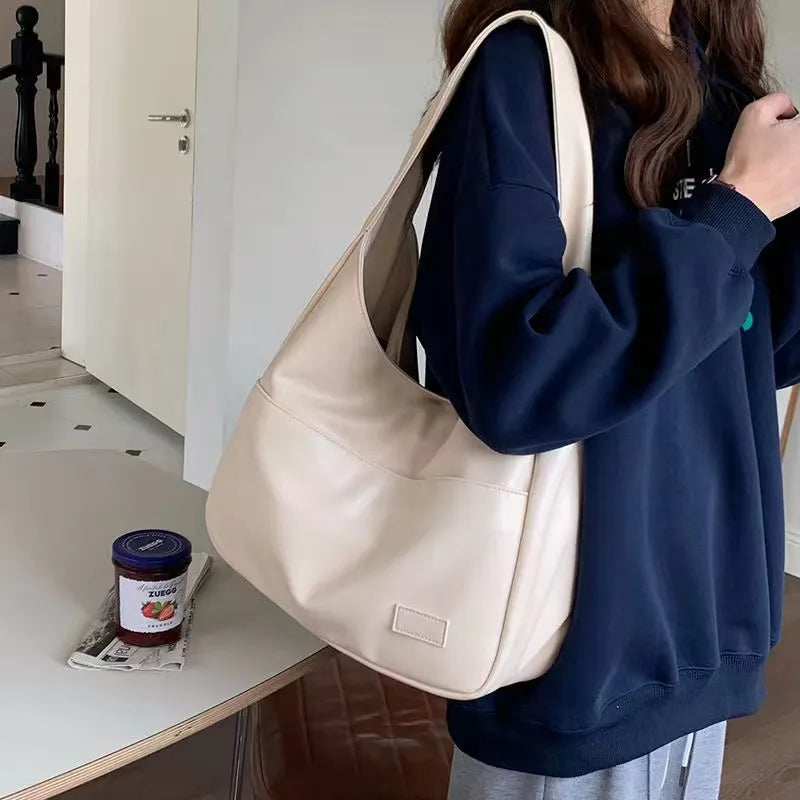 Bolsa Hobo Grande Branca Garbo Giulia - Garboza