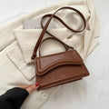 Bolsa Transversal Pequena Marrom Garbo Alice - Garboza